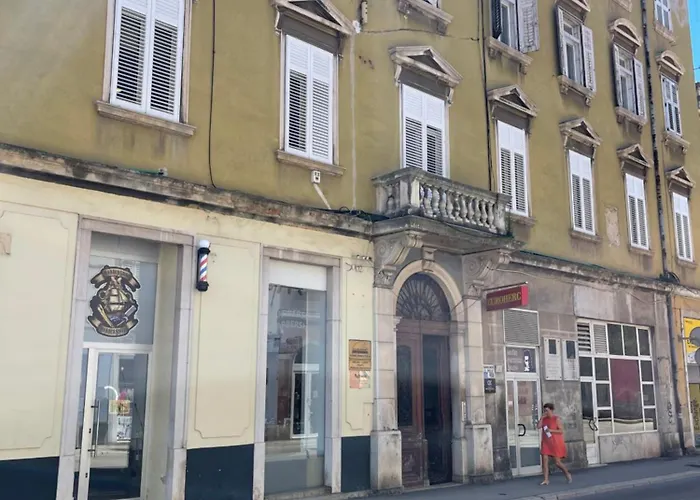 Apartman Dejan Apartment-top Centar