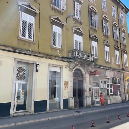 Apartament Dejan Apartment-top Centar