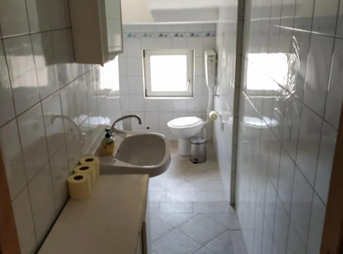 Dejan Apartment-top Centar Appartement