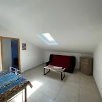 Dejan Apartman Pula