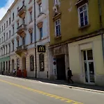 Dejan Apartman